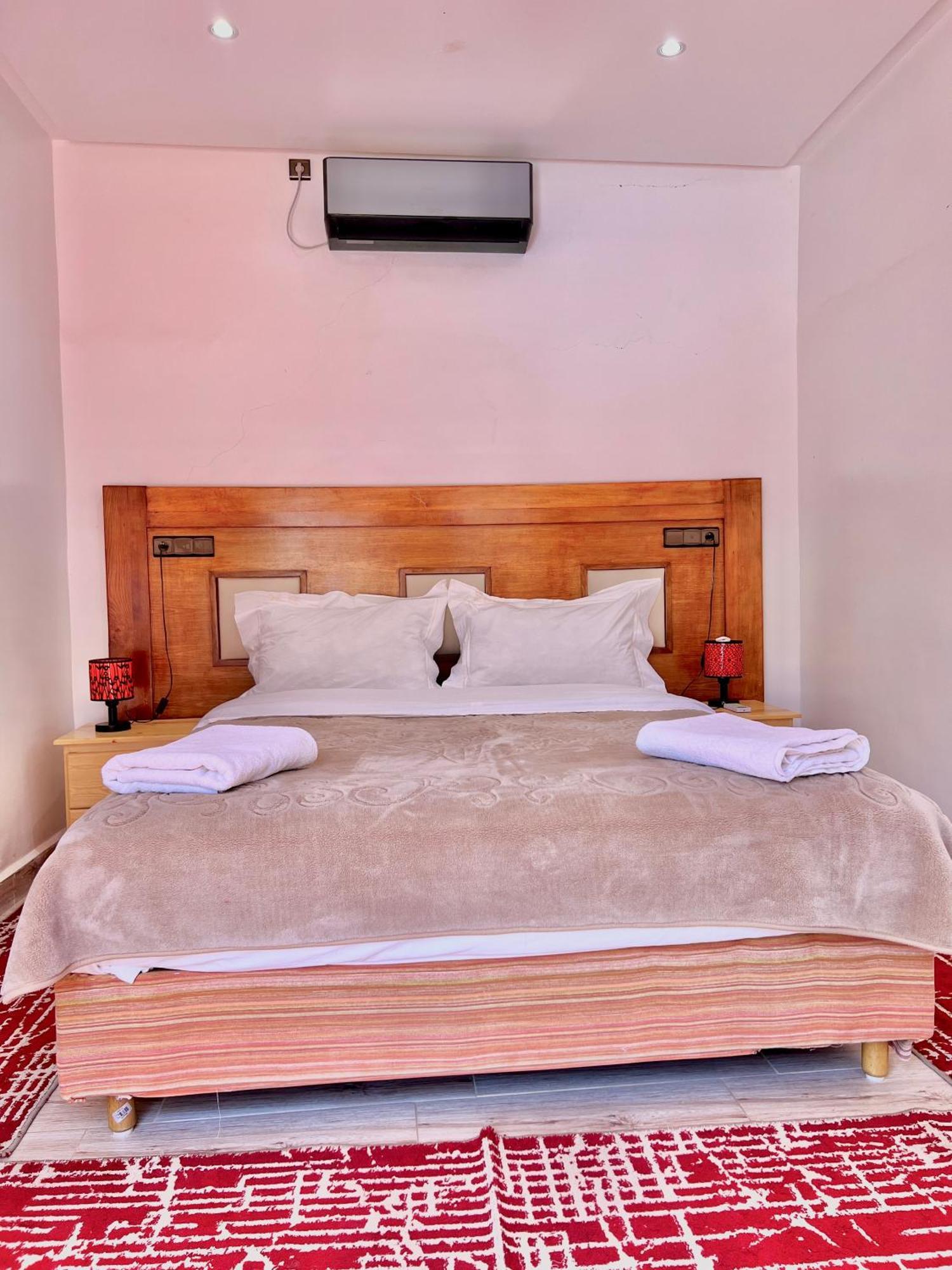 Hotel L'Arganier D'Ammelne Tafraout Exteriér fotografie